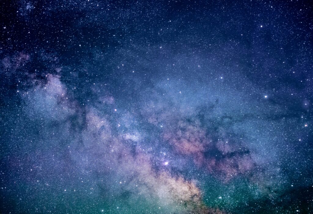 Misinformation in the Enterprise Technology and Consulting Space 2 jeremy thomas E0AHdsENmDg unsplash